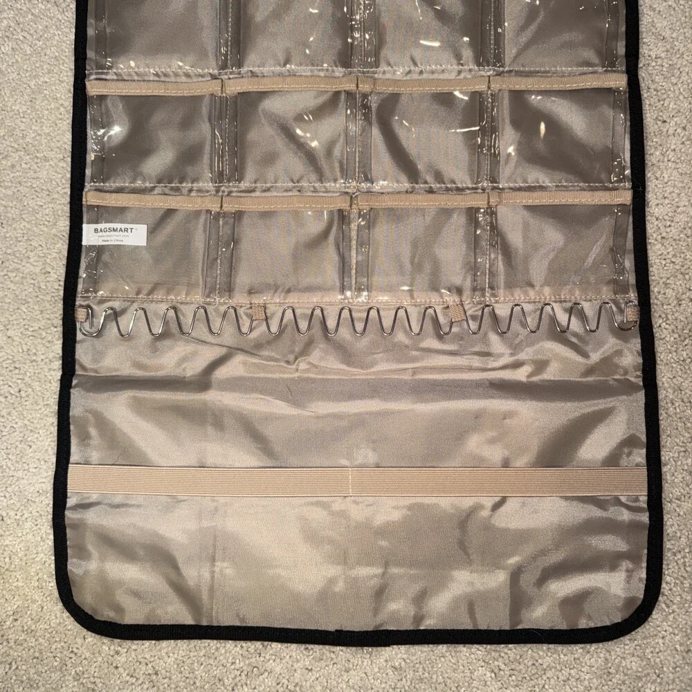 BAGSMART Hanging Jewelry Organizer with Hanger Metal Hooks Double-Sided Jewelry